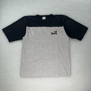 Vintage 90’s Embroidered Minnesota Golden Gophers Gray NCAA Tee Shirt Size L